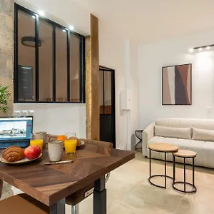 New Gorgeous Flat-central Area Apartment